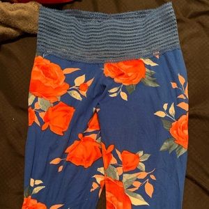 Authentic cute booty lounge